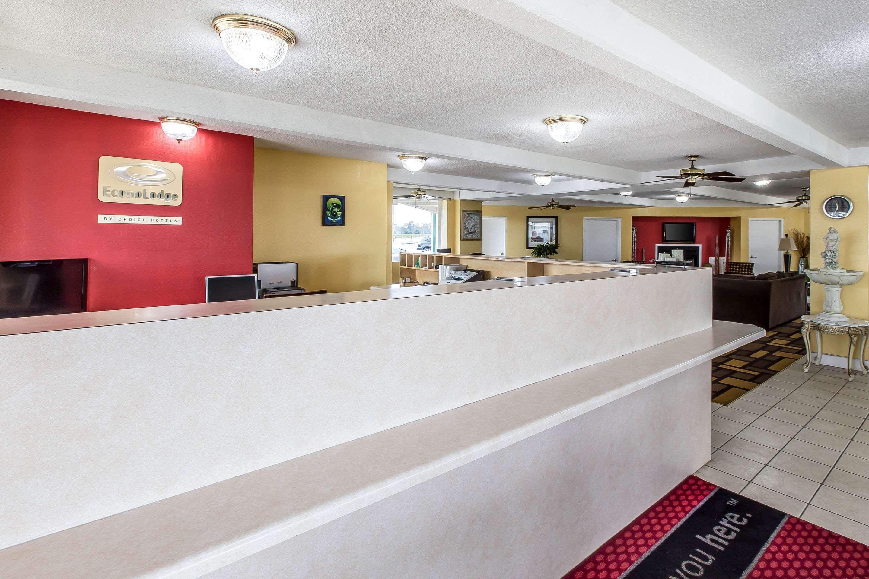 Econo Lodge Байрон Екстер'єр фото